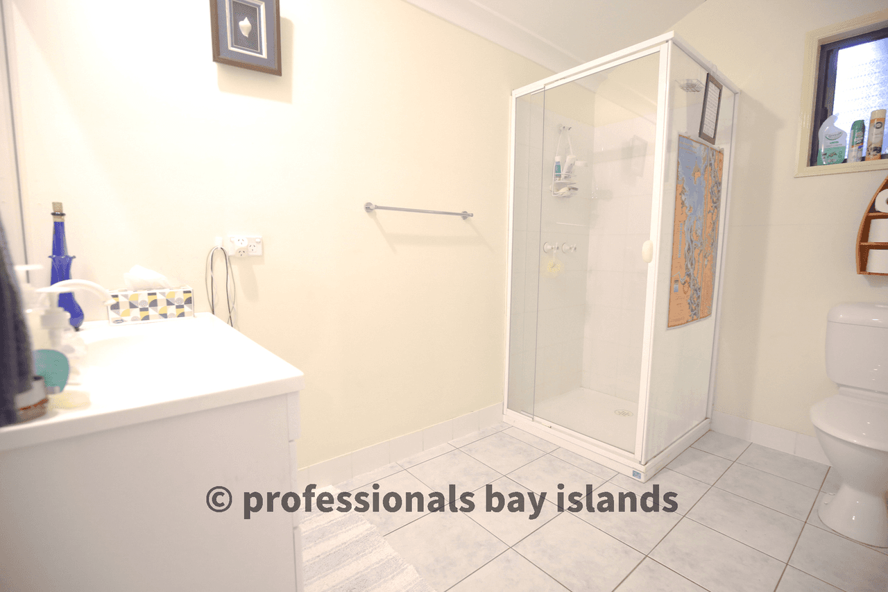 7 Sentosa Terrace, Macleay Island, QLD 4184