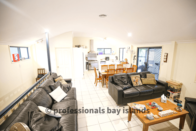 7 Sentosa Terrace, Macleay Island, QLD 4184