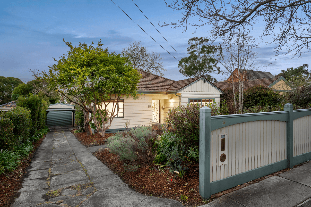 19 McKean Street, BOX HILL NORTH, VIC 3129