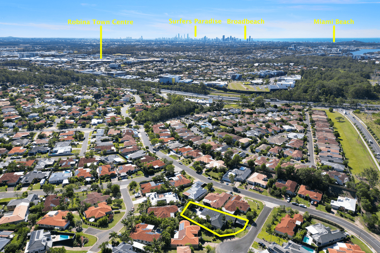 3 Sparford Close, MUDGEERABA, QLD 4213