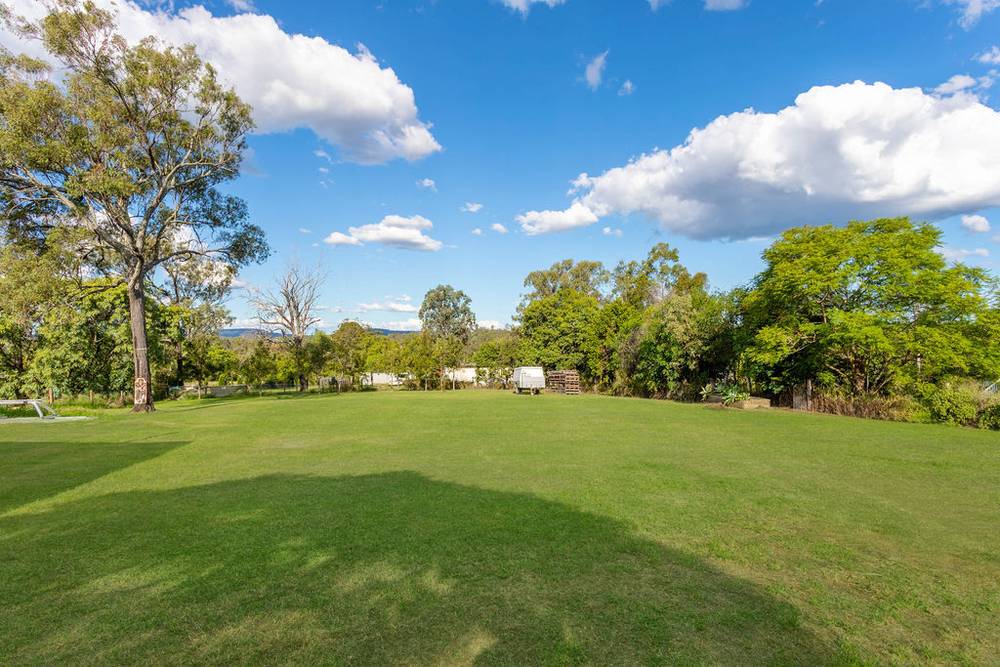 76 Australia II Drive, KENSINGTON GROVE, QLD 4341