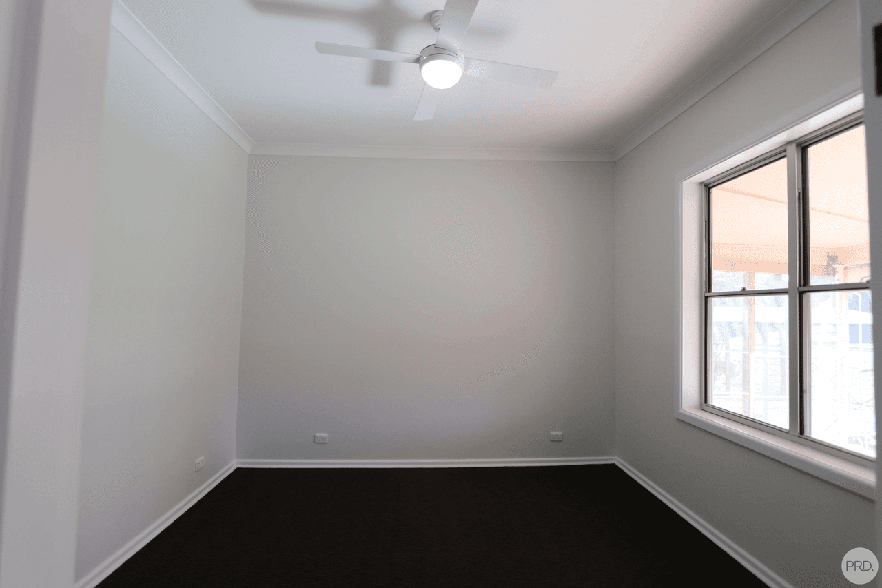 16 Regent Street, TUMBARUMBA, NSW 2653