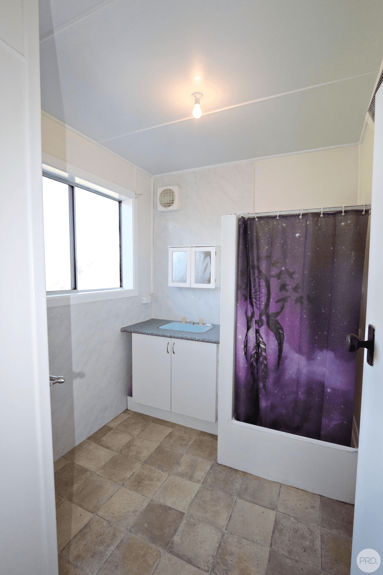 16 Regent Street, TUMBARUMBA, NSW 2653