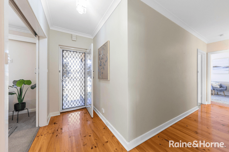 9 Pedro Avenue, MORPHETT VALE, SA 5162