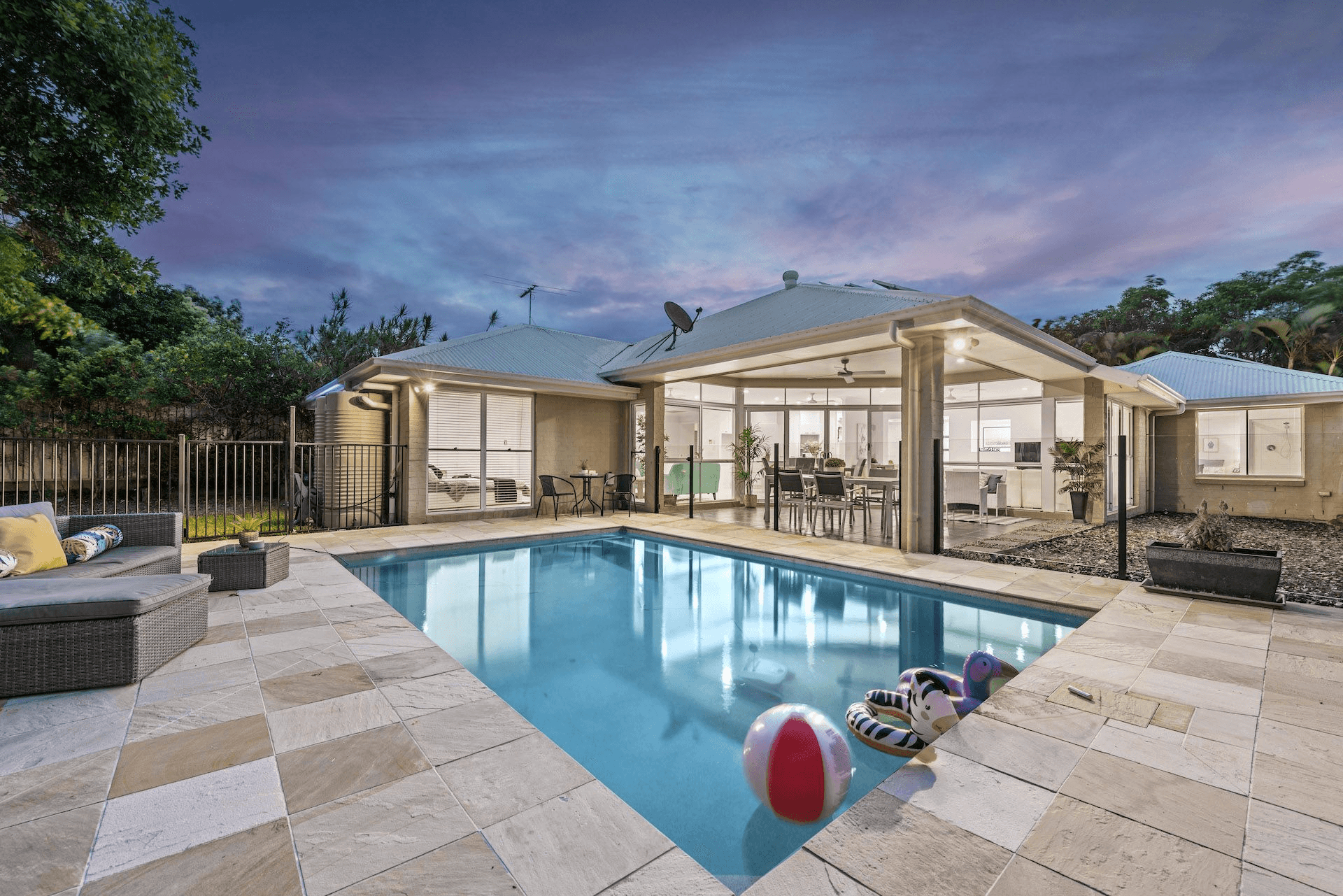 8 Ainslie Street, NORTH LAKES, QLD 4509