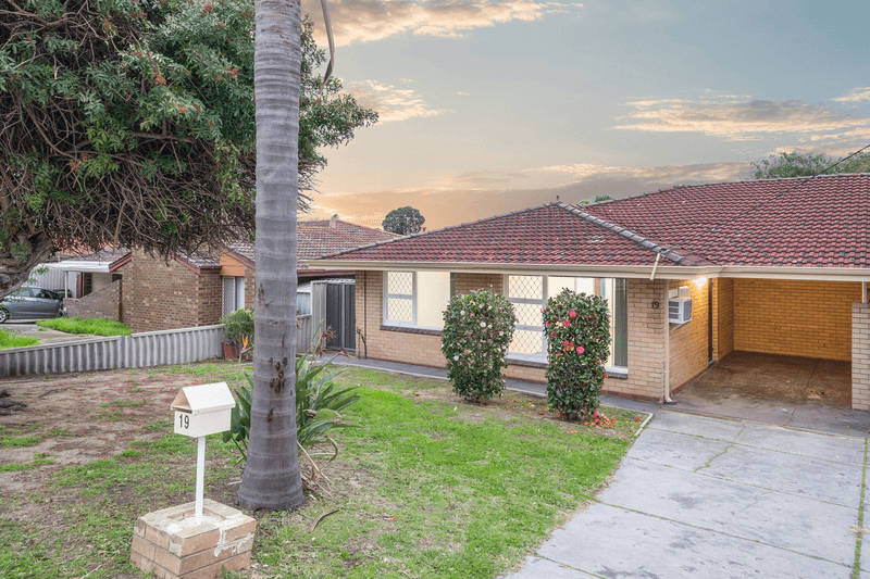 19 Williamson Road, KARDINYA, WA 6163