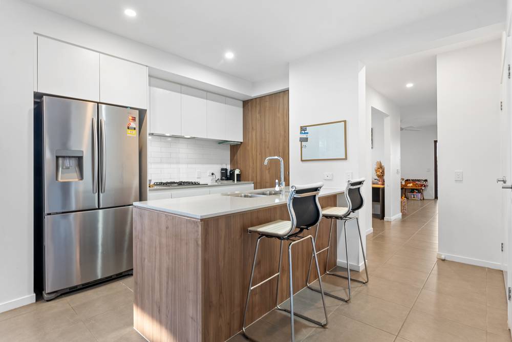 10 Meadows Boulevard, STRATHPINE, QLD 4500