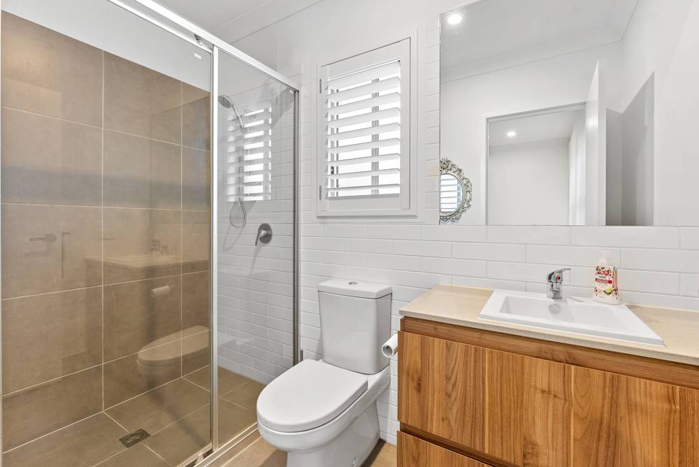 10 Meadows Boulevard, STRATHPINE, QLD 4500