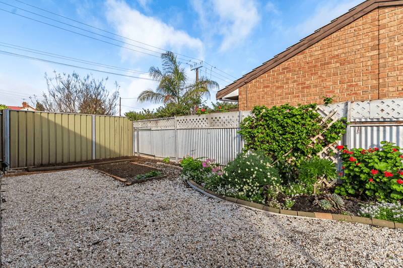 1 / 4 Elizabeth Street, EVANSTON, SA 5116