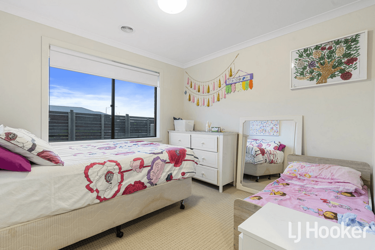 12 Stanmore Crescent, WYNDHAM VALE, VIC 3024