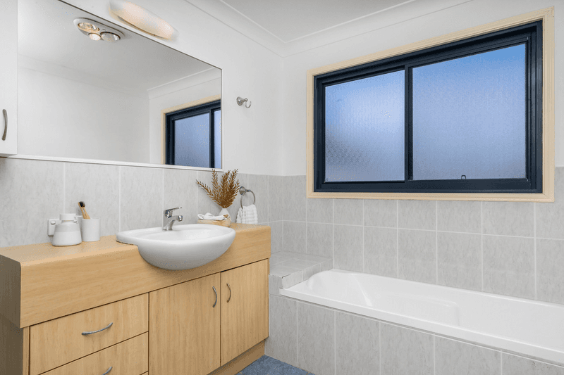 22 Pacific Parade, LENNOX HEAD, NSW 2478