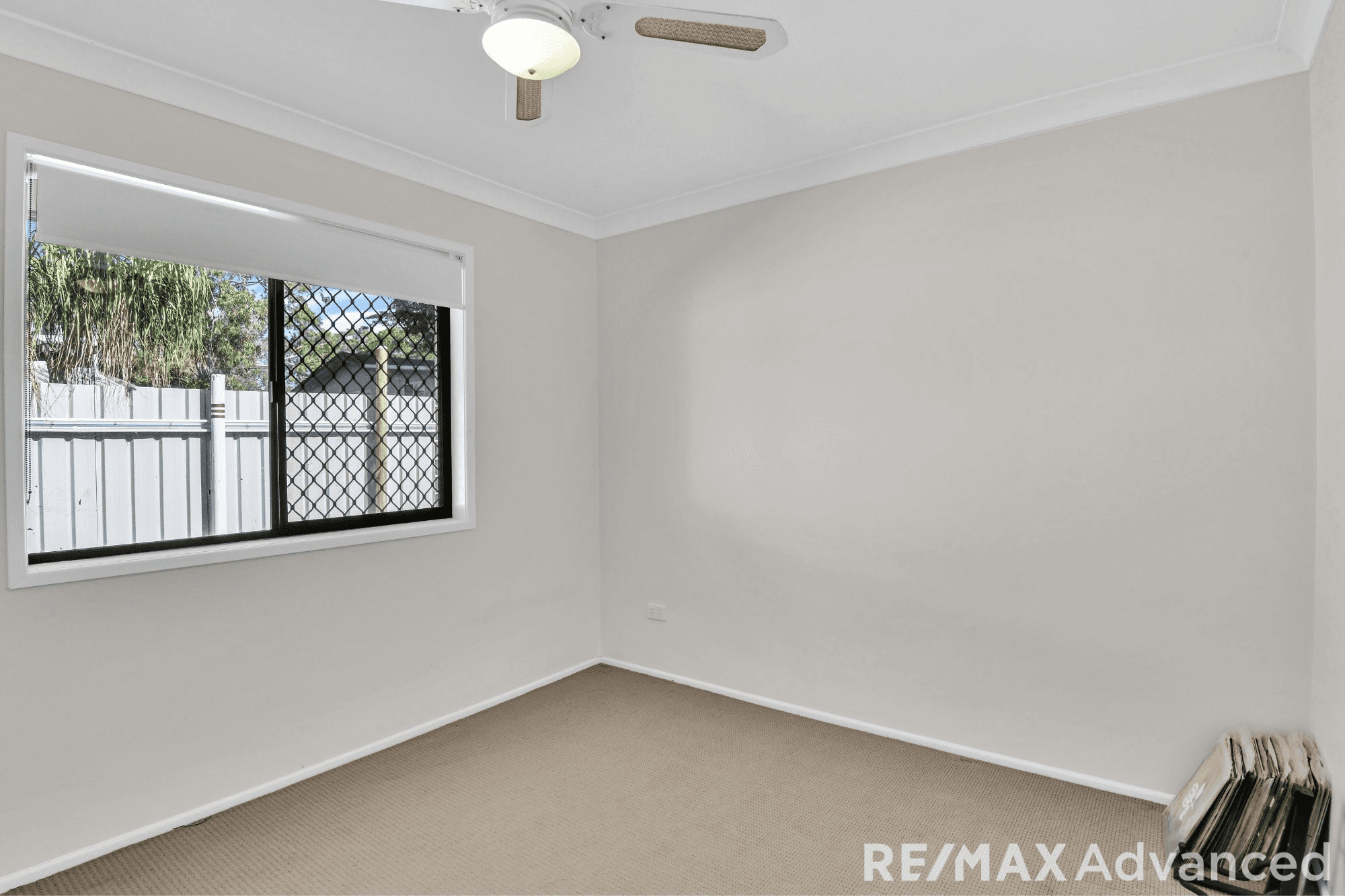 4 Arvon Avenue, Beachmere, QLD 4510