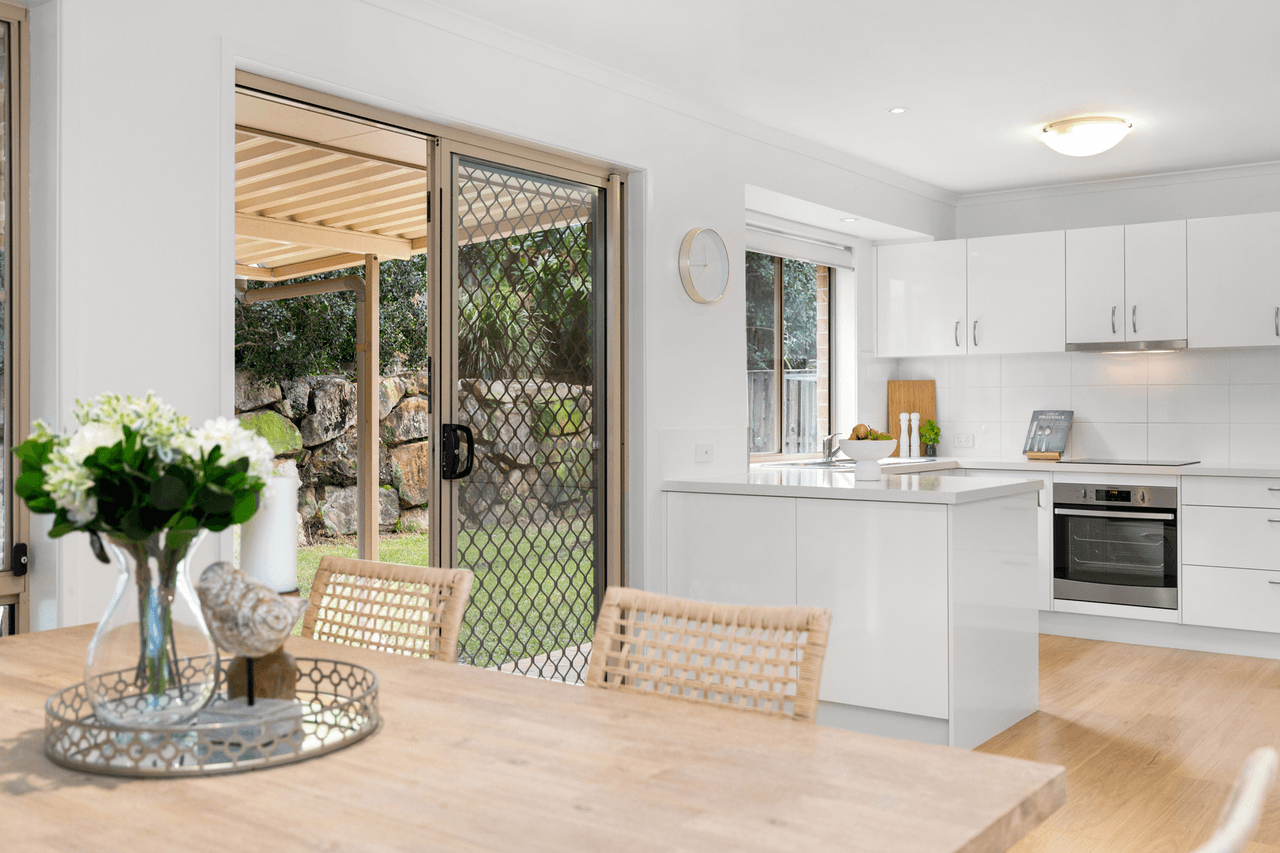 16 Benton Close, The Gap, QLD 4061