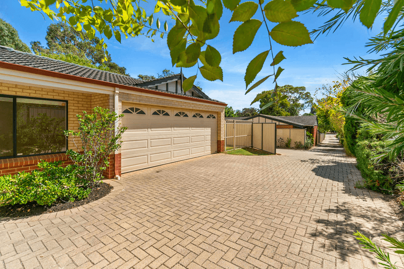 5A Traylen Road, KALAMUNDA, WA 6076