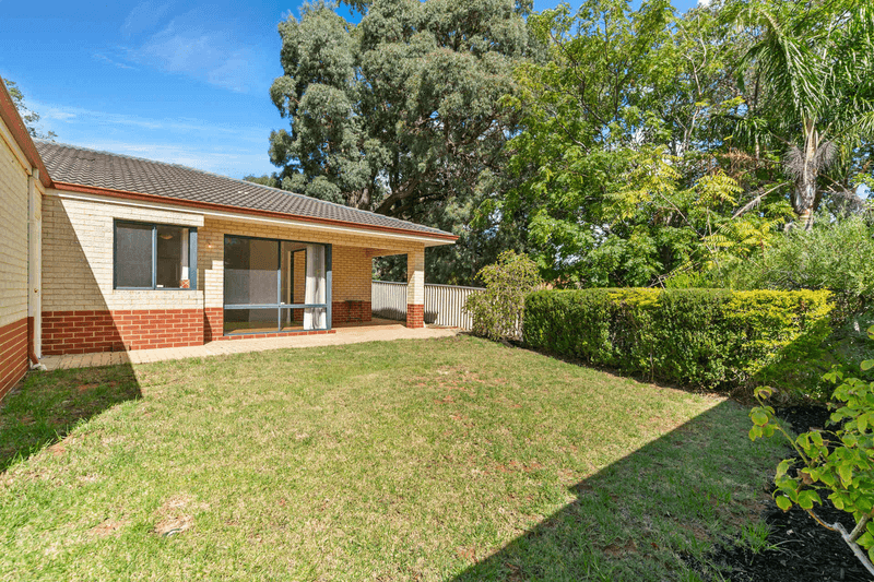 5A Traylen Road, KALAMUNDA, WA 6076