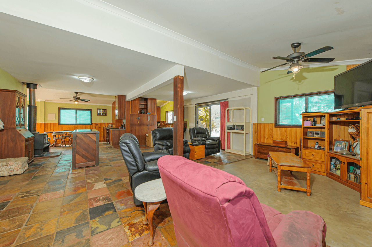 132 Almond Avenue, BAKERS HILL, WA 6562