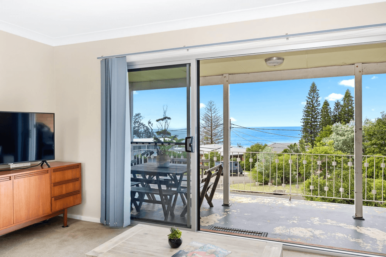 3 Booth Avenue, NARRAWALLEE, NSW 2539