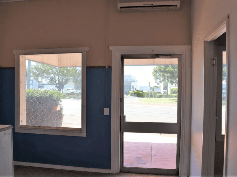 145-147 Anzac Avenue, HARRISTOWN, QLD 4350