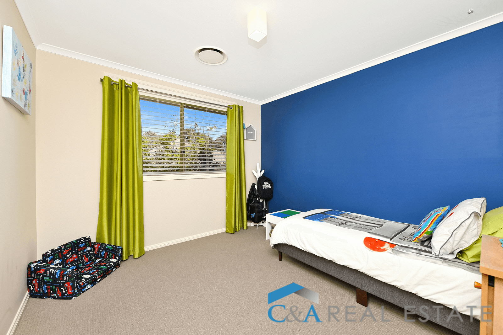 7 Manton Avenue, WEST HOXTON, NSW 2171