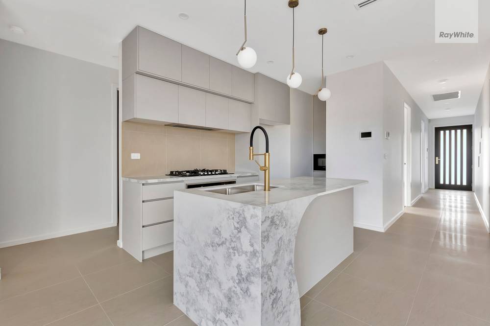 9 Moonstone Road, DONNYBROOK, VIC 3064