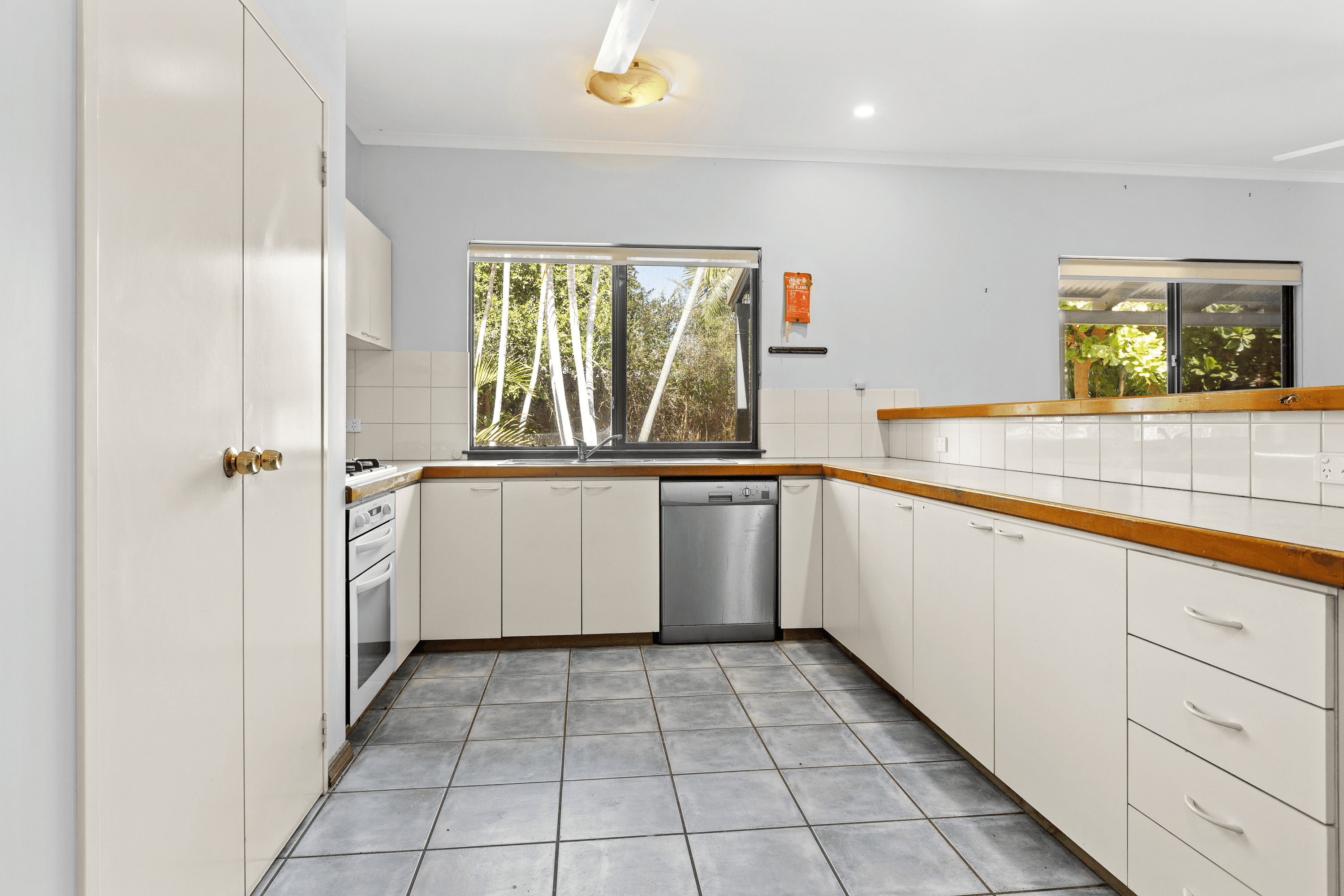 11 Curlew Street, DJUGUN, WA 6725