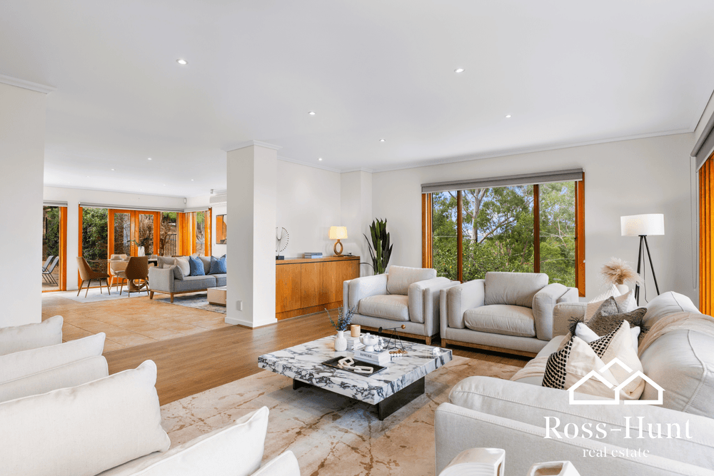 25 Casey Drive, BERWICK, VIC 3806