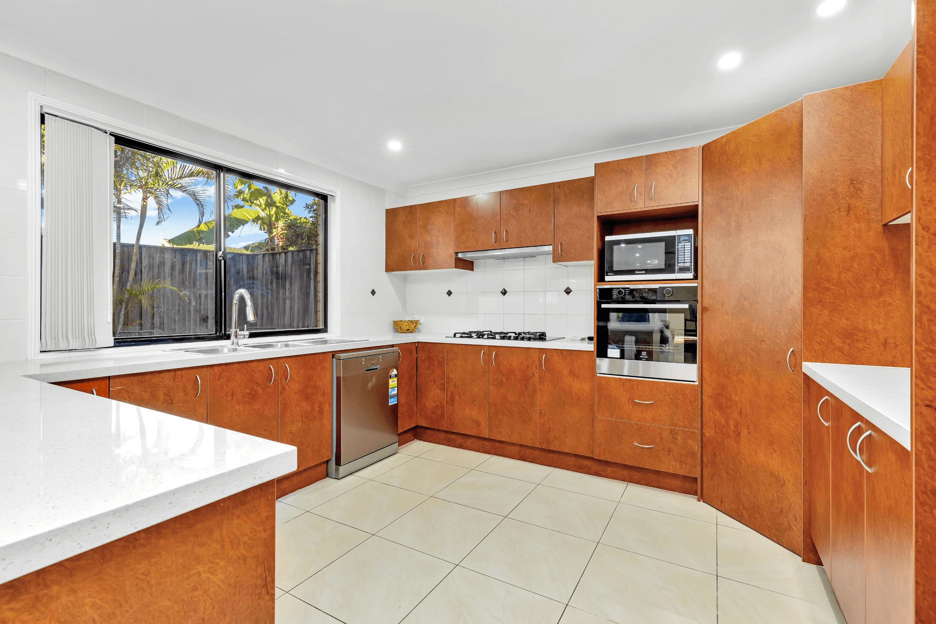 10 Glamis Place, Castle Hill, NSW 2154