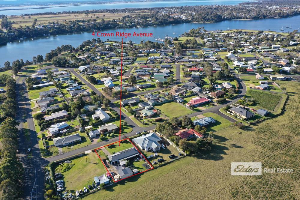 4 Crown Ridge Avenue, Newlands Arm, VIC 3875