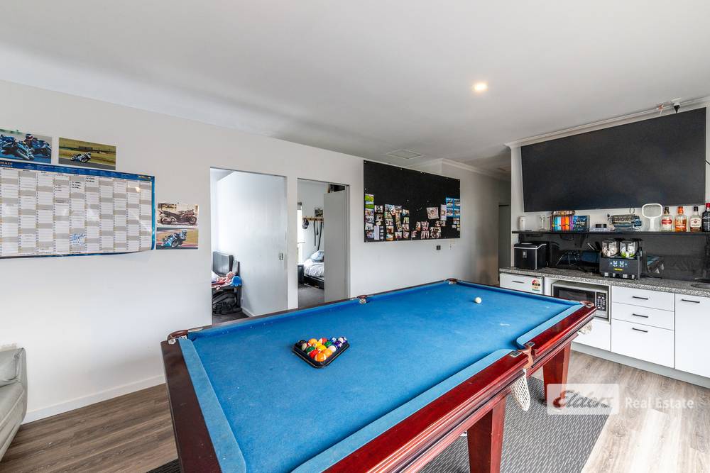 4 Crown Ridge Avenue, Newlands Arm, VIC 3875