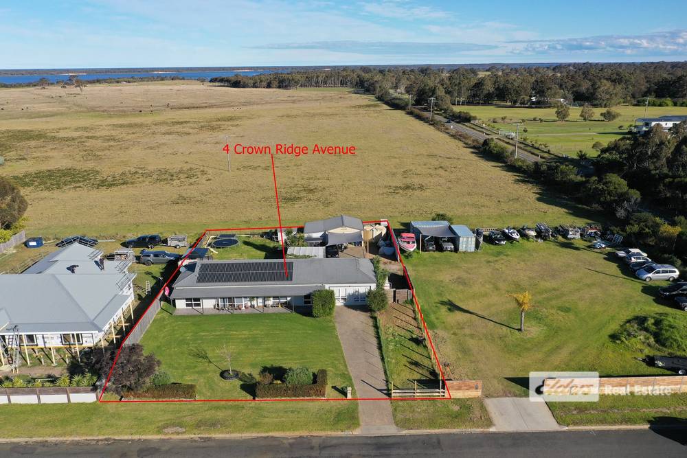 4 Crown Ridge Avenue, Newlands Arm, VIC 3875