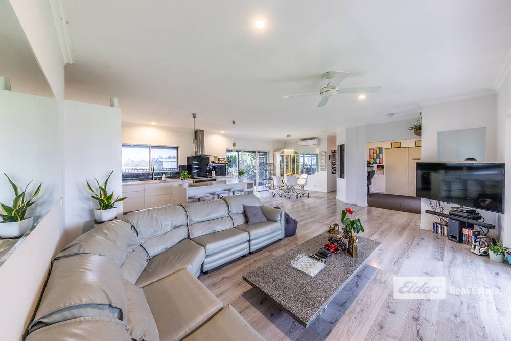 4 Crown Ridge Avenue, Newlands Arm, VIC 3875