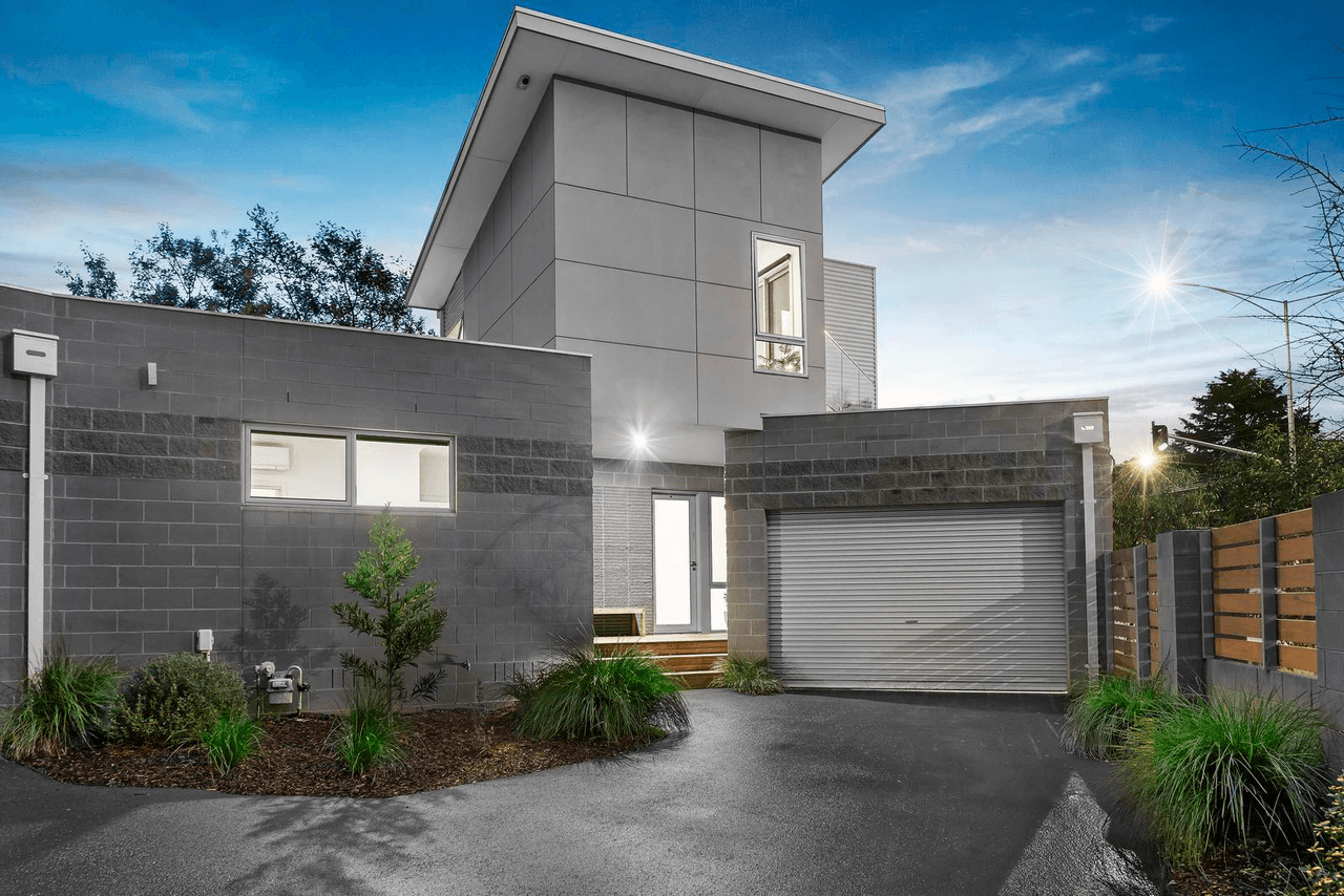 3/2  Old Lower Plenty Road, VIEWBANK, VIC 3084