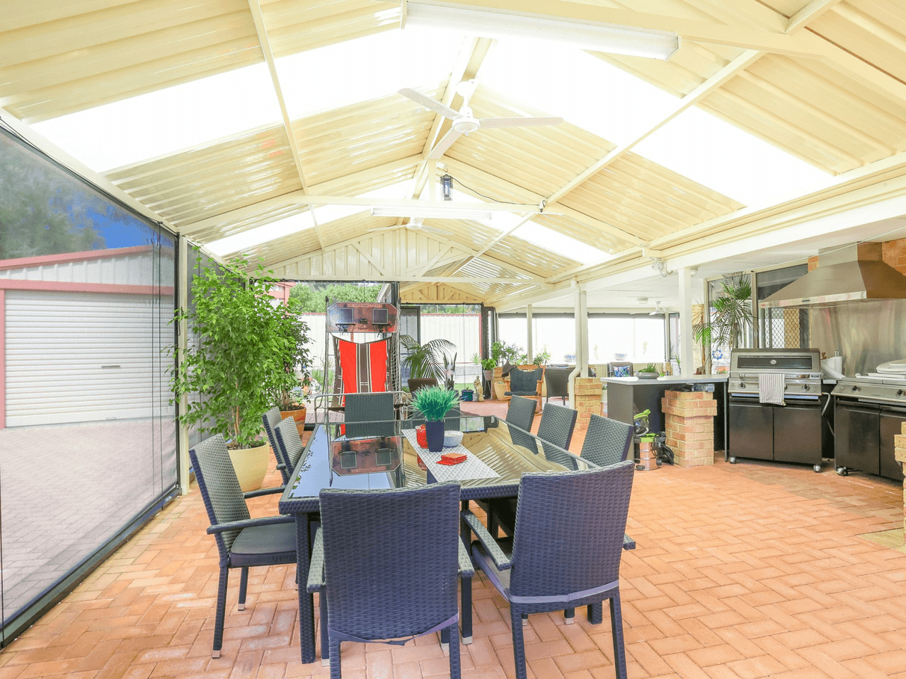 8 Larsen Court, HARVEY, WA 6220