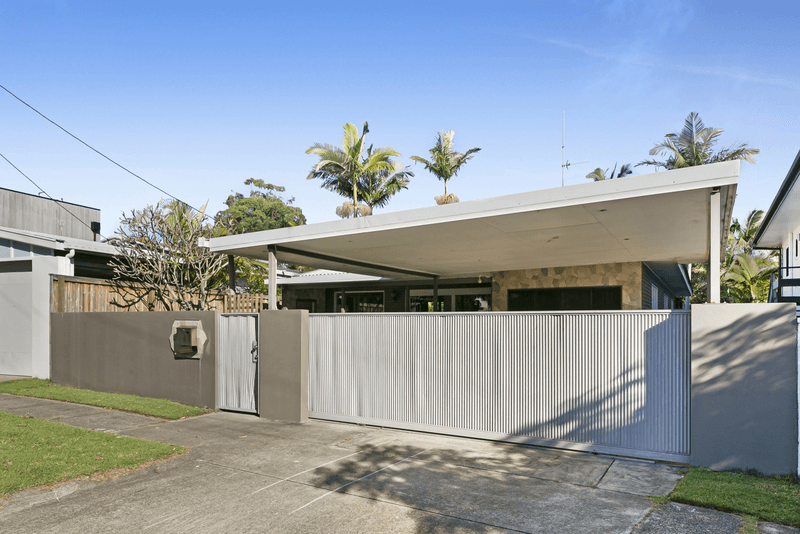 28 Diana Avenue, Burleigh Heads, QLD 4220