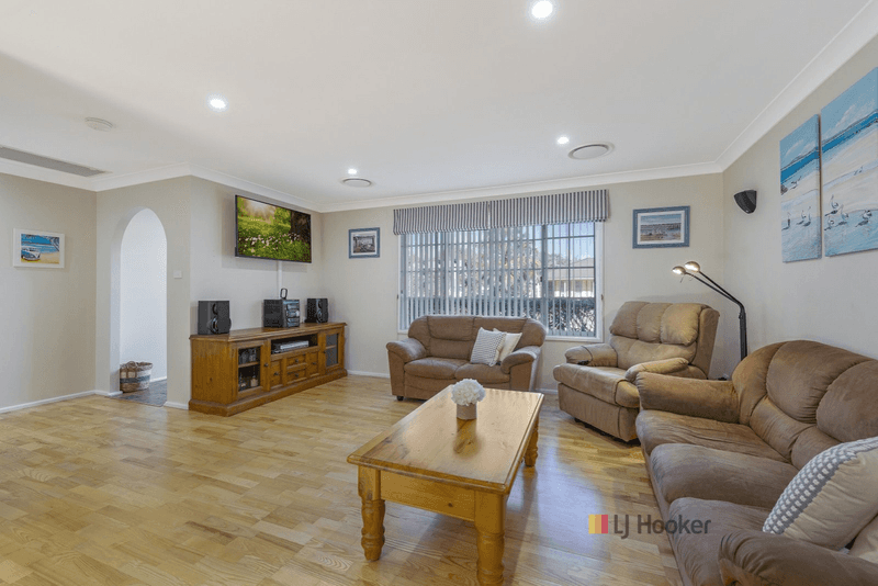 49 Karangal Crescent, BUFF POINT, NSW 2262