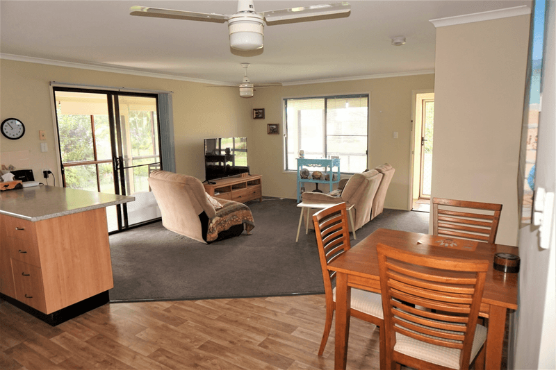 43 Mariposa Pl, Cooloola Cove, QLD 4580