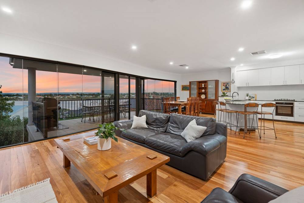 52A Ullapool Road, Mount Pleasant, WA 6153
