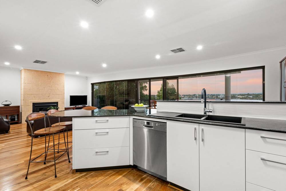 52A Ullapool Road, Mount Pleasant, WA 6153