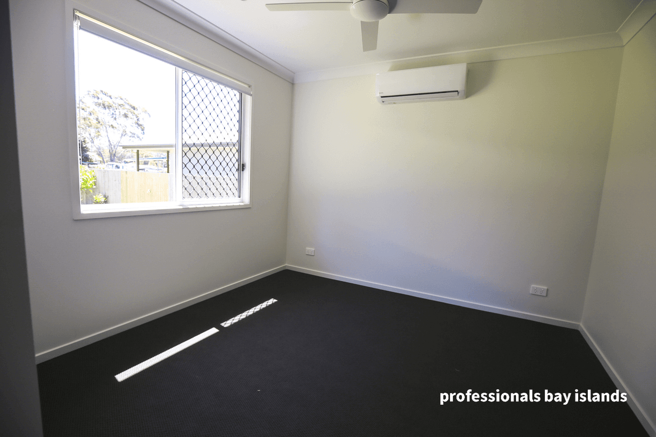 3 Lindwall Street, Russell Island, QLD 4184