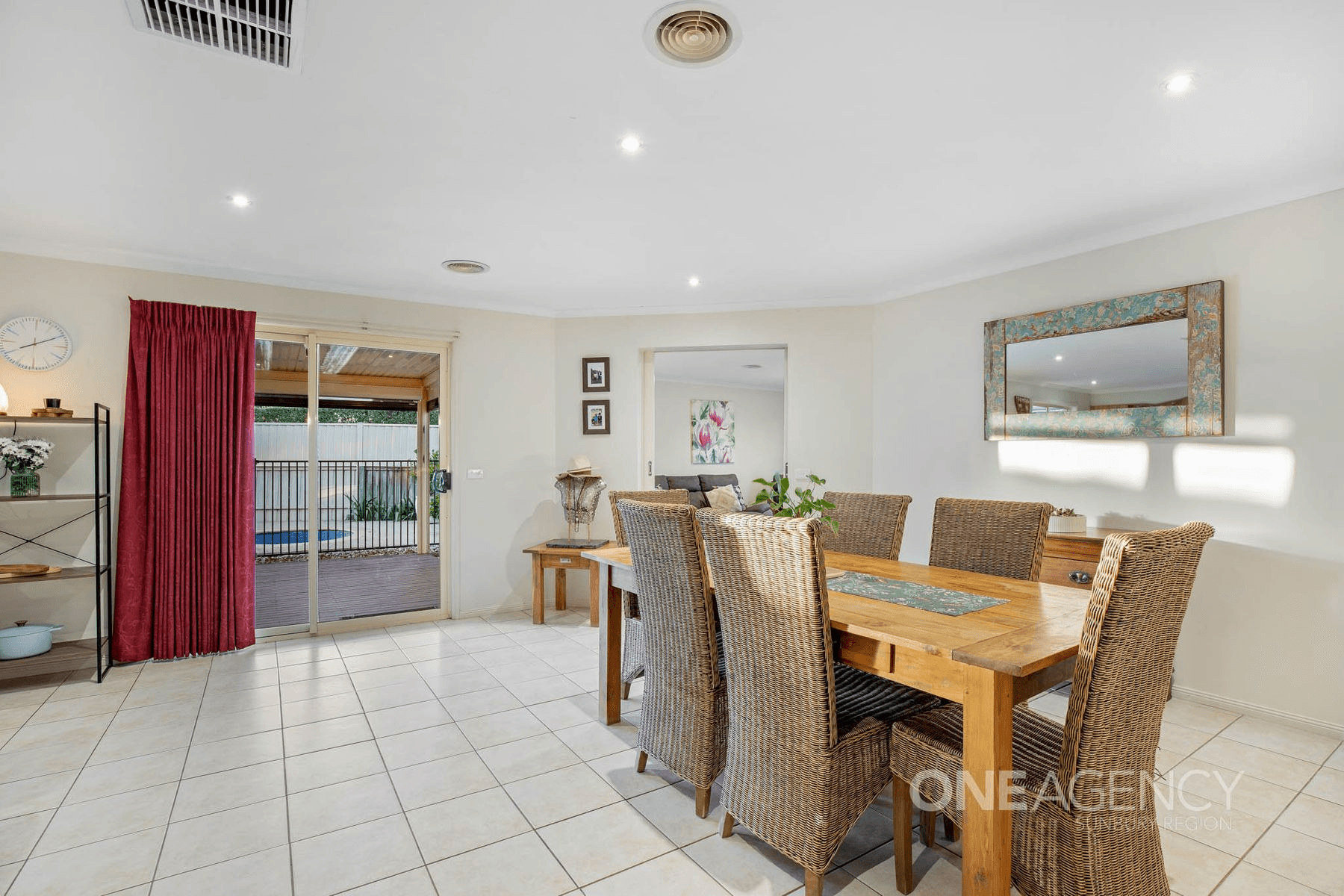 34 Paperbark Avenue, Sunbury, VIC 3429