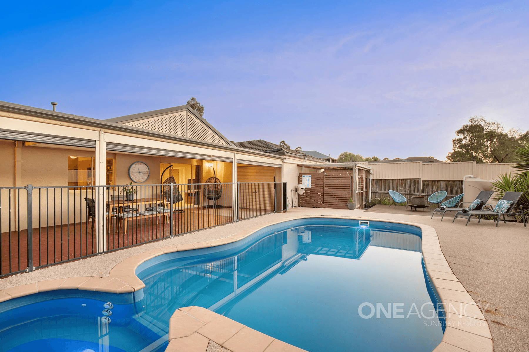 34 Paperbark Avenue, Sunbury, VIC 3429