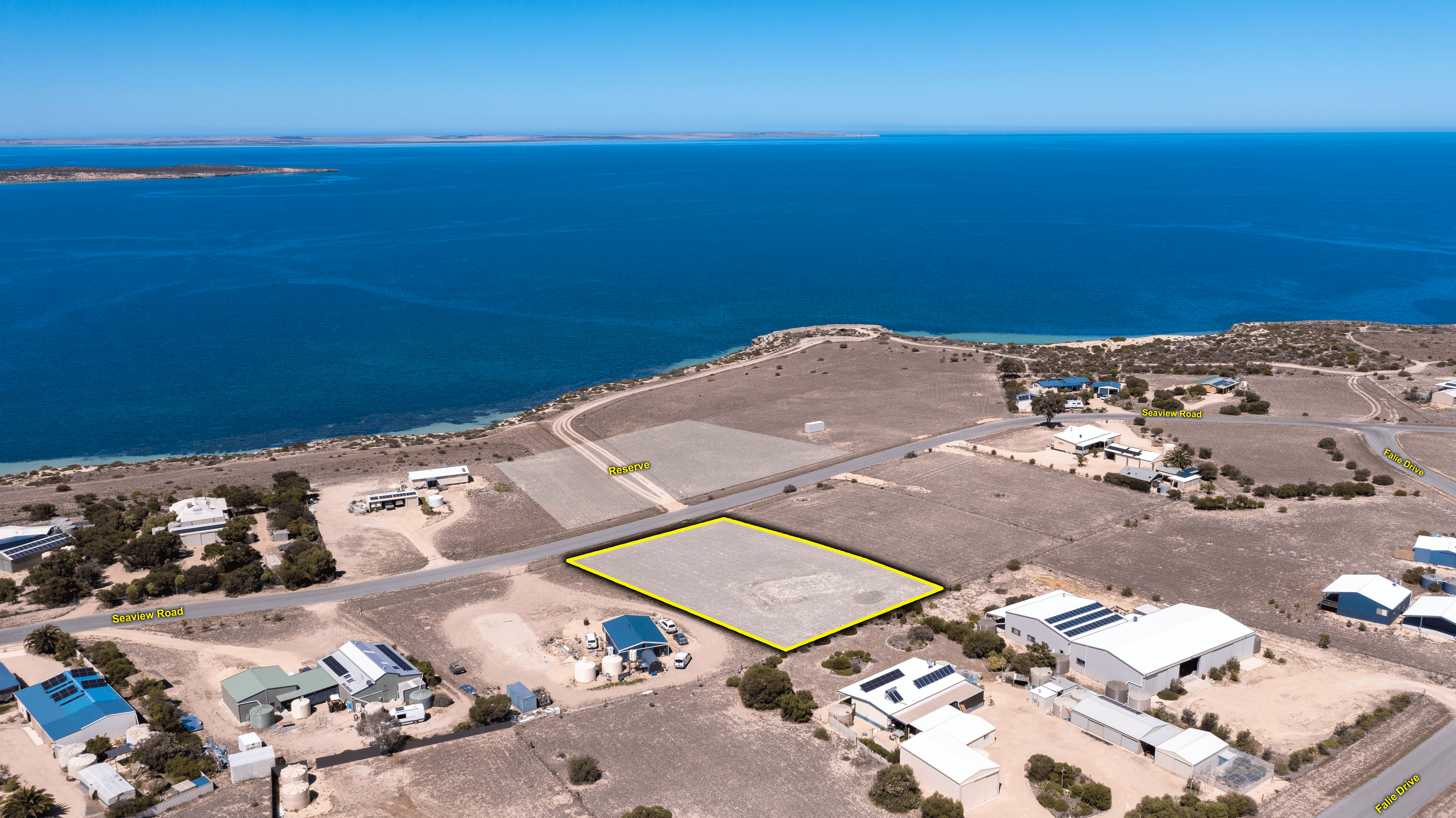 21 Seaview Rd, PERLUBIE, SA 5680