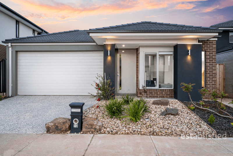 13 Dulverton Street, TRUGANINA, VIC 3029