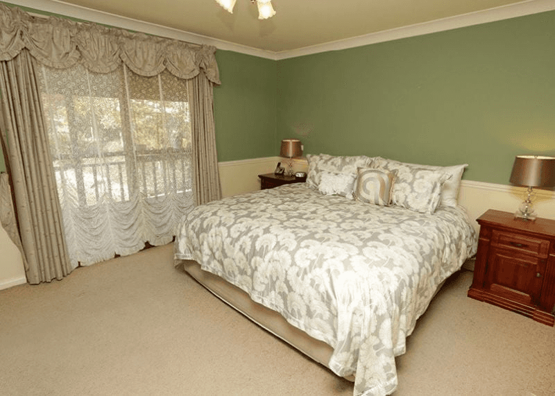 28 Missouri Avenue, Tolland, NSW 2650