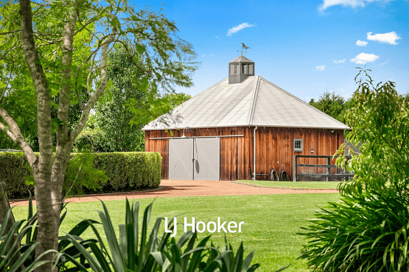 7 McLeod Road, MIDDLE DURAL, NSW 2158