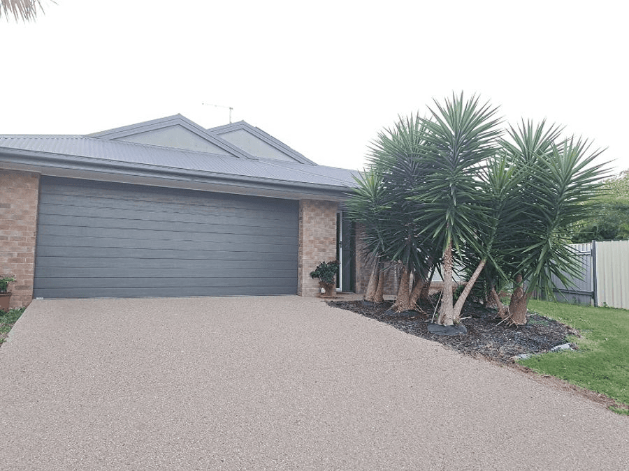 5A Hewett Street, TOLL, QLD 4820