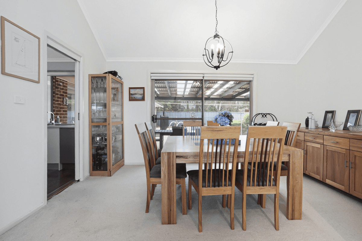 75 Lancia Drive, Ingleburn, NSW 2565