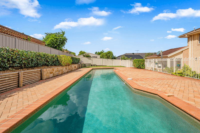 13 Cambewarra Avenue, THORNTON, NSW 2322