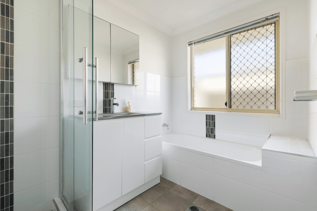2/85 Andrew Avenue, POTTSVILLE, NSW 2489