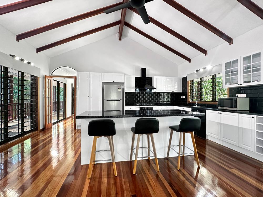 28 Pollard St, Horseshoe Bay, QLD 4819